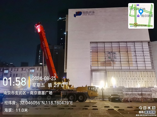 南京德基廣場(chǎng)空調(diào)吊裝